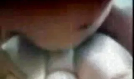 বহু পুরুষের চোদা চোদি এক নারির