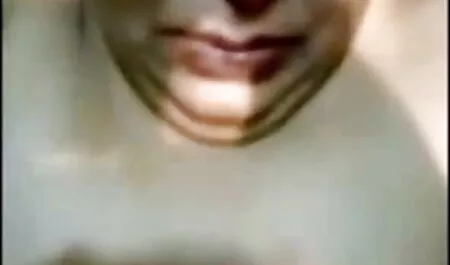 মাই এর সুন্দরি পপির চোদা চোদি সেক্সি মহিলার