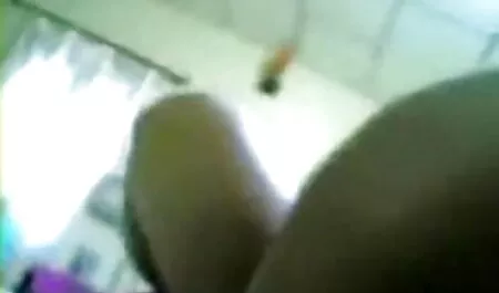 ডগী-স্টাইল মোজা বড়ো চোদা চোদি ভিড়িও মাই