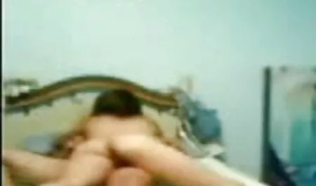 সুন্দর মহিলা পার্ট বাংলা দেশি চোদা চোদি 3