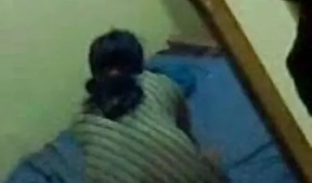 চাঁচা ব্লজব সানি লিওন চোদা চোদি মুখের ভিতরের ডগী-স্টাইল বড়ো বাঁড়া
