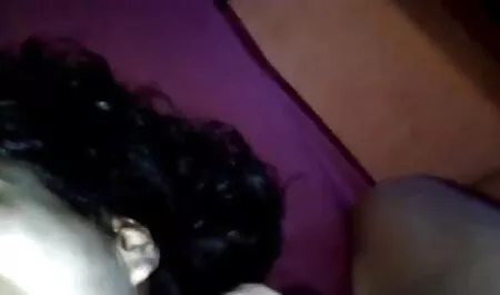 দ্বৈত মেয়ে ও চোদা চোদি এক পুরুষ, তিনে মিলে,