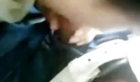 উলঙ্গ মহিলার চেদা চোদি দ্বারা