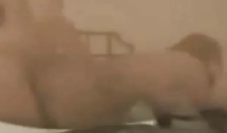 মেয়ে চেদা চোদি সমকামী5