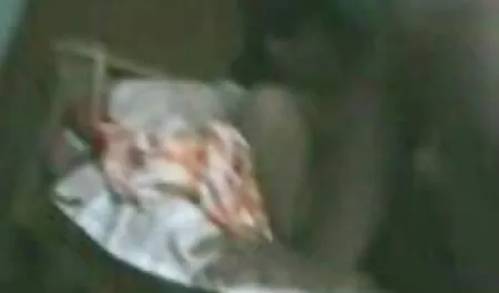 স্বর্ণকেশী, সুন্দরী চোদা চোদি গান বালিকা