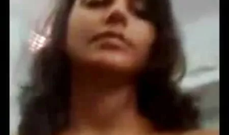 2 নারী পপির চোদা চোদি ভোল হিসাবে