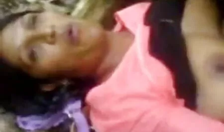 সুন্দরী চোদা চোদি ছবি বালিকা