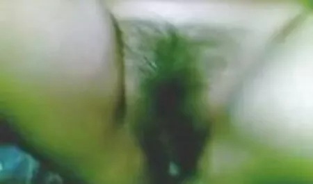 বহু পুরুষের এক নারির, এক মহিলা বহু চোদি চুদি পুরুষ