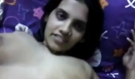 সুন্দরি বাংলাদেশী চোদাচোদি ভিডিও সেক্সি মহিলার চিতাবাঘ মম