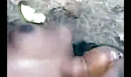 বড় সুন্দরী মহিলা, মোটা বাংলা দেশি চোদা চোদি