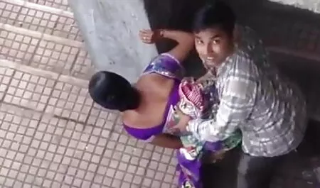 বড় সুন্দরী বাংলা চোদা চোদি ভিডিও মহিলা