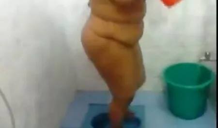 বাড়িতে বাংলা চোদা চোদি বিডিও যানঃ