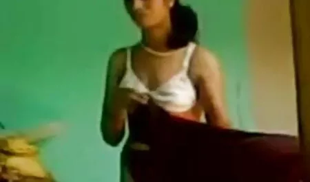 গ্রুপ মেয়ে সমকামী বাসর রাতের চোদা চোদি
