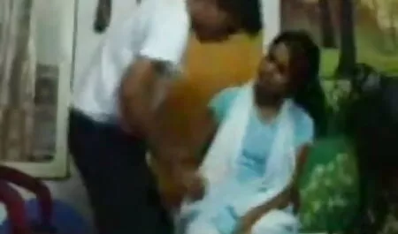 যোগাযোগ তৈরি করতে ভালবাসা চোদা চোদি xxx (2020)